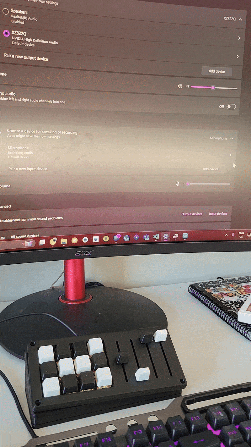 MisteRdeck Integrated with PC Software